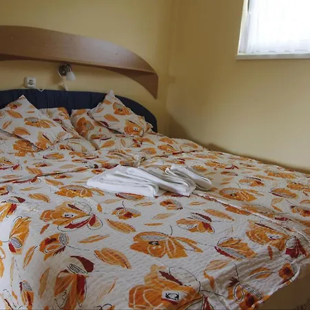 Beautiful With Garden * バラトンセペズド