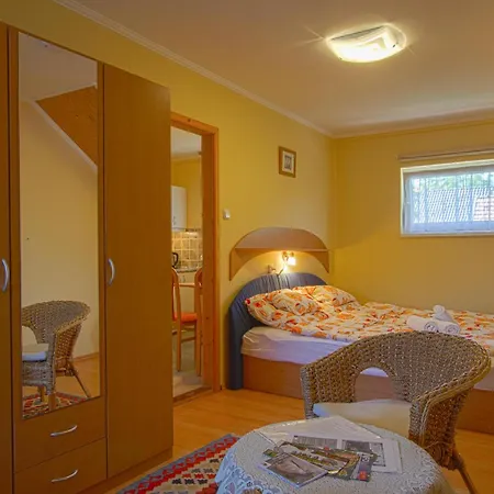 Apartment Beautiful With Garden *